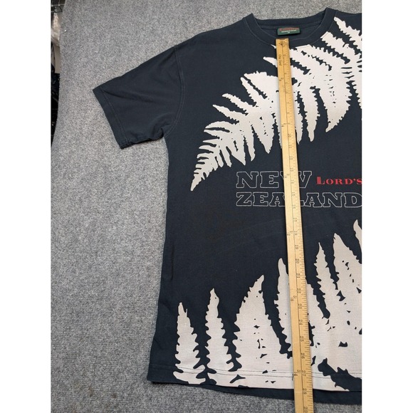 New Zealand Shirt Mens XL Black Lords Cricket Kiwi Fern Graphic Tee Souvenir - Picture 2 of 8